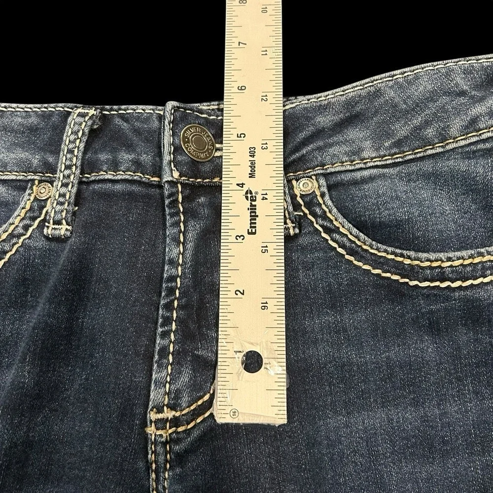 Silver Jeans Women 28/33 Bootcut Dark Wash Western Suki Surplus Blue Stretch